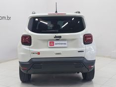 JEEP RENEGADE 1.3 T270 TURBO FLEX LONGITUDE AT6 2023/2024 BETIOLO NOVOS E SEMINOVOS LAJEADO / Carros no Vale