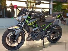 Kawasaki Z400 2023/2023 BETIOLO NOVOS E SEMINOVOS LAJEADO / Carros no Vale