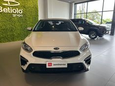 KIA CERATO 2.0 16V FLEX EX AUTOMÁTICO 2021/2022 BETIOLO NOVOS E SEMINOVOS LAJEADO / Carros no Vale