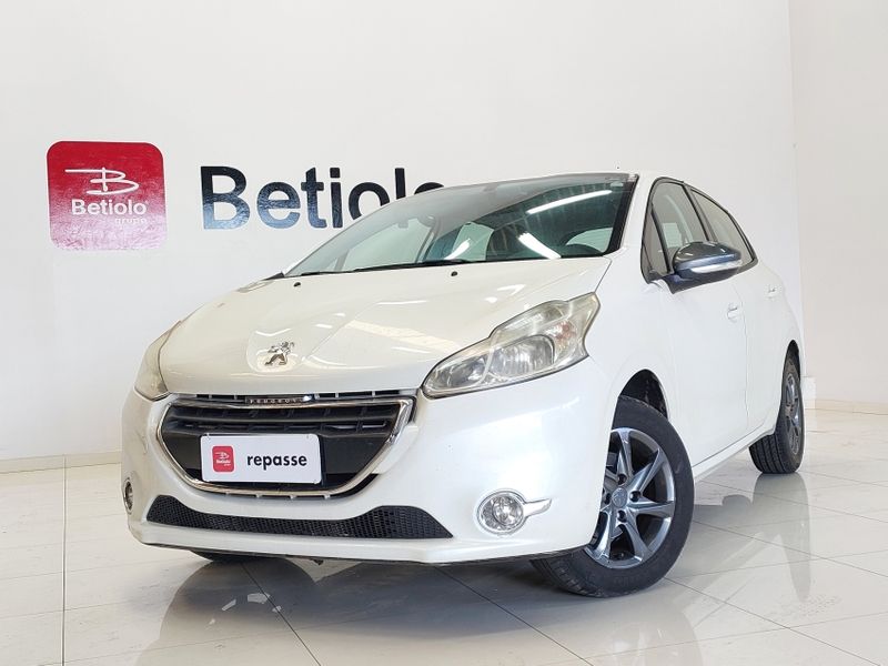 Peugeot 208 1.5 ACTIVE PACK 8V FLEX 4P MANUAL 2014/2015 BETIOLO NOVOS E SEMINOVOS LAJEADO / Carros no Vale