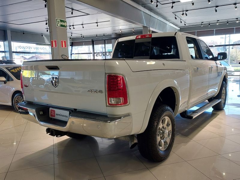 Ram 2500 6.7 LARAMIE 4X4 CD I6 TURBO DIESEL 4P AUTOMÁTICO 2018/2018 BETIOLO NOVOS E SEMINOVOS LAJEADO / Carros no Vale