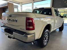 Ram 3500 6.7 I6 TURBO DIESEL LIMITED LONGHORN CD 4X4 AUTOMÁTICO 2024/2024 BETIOLO NOVOS E SEMINOVOS LAJEADO / Carros no Vale