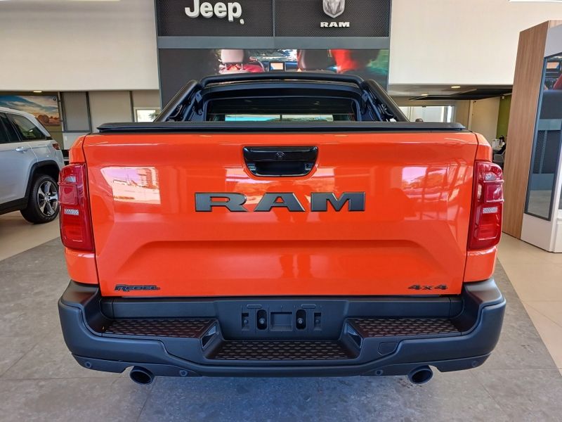 Ram RAMPAGE 2.0 HURRICANE 4 TURBO GASOLINA REBEL 4X4 AUTOMÁTICO 2024/2024 BETIOLO NOVOS E SEMINOVOS LAJEADO / Carros no Vale