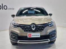 Renault CAPTUR 1.3 TCE FLEX ICONIC X-TRONIC 2021/2022 BETIOLO NOVOS E SEMINOVOS LAJEADO / Carros no Vale