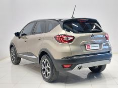 Renault CAPTUR 1.3 TCE FLEX ICONIC X-TRONIC 2021/2022 BETIOLO NOVOS E SEMINOVOS LAJEADO / Carros no Vale