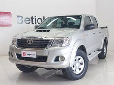 Toyota HILUX 3.0 STD 4X4 CD 16V TURBO INTERCOOLER DIESEL 4P MANUAL 2013/2013 BETIOLO NOVOS E SEMINOVOS LAJEADO / Carros no Vale