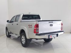 Toyota HILUX 3.0 STD 4X4 CD 16V TURBO INTERCOOLER DIESEL 4P MANUAL 2013/2013 BETIOLO NOVOS E SEMINOVOS LAJEADO / Carros no Vale