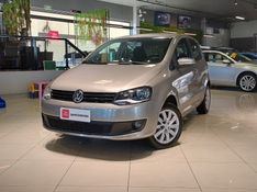 Volkswagen FOX 1.0 MI 8V FLEX 4P MANUAL 2013/2013 BETIOLO NOVOS E SEMINOVOS LAJEADO / Carros no Vale