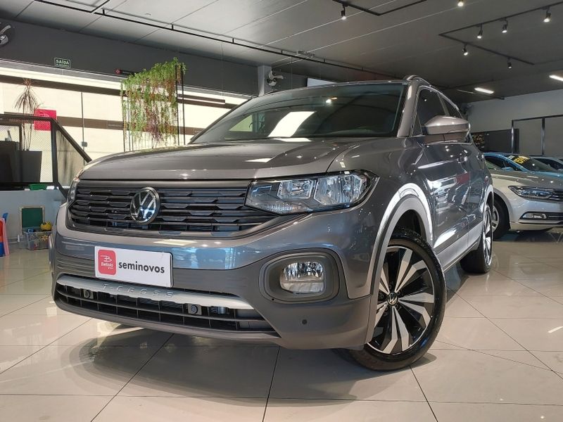 Volkswagen T-CROSS 1.0 200 TSI TOTAL FLEX AUTOMÁTICO 2023/2024 BETIOLO NOVOS E SEMINOVOS LAJEADO / Carros no Vale