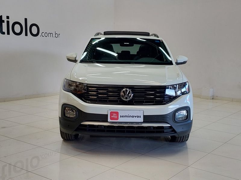 Volkswagen T-CROSS 1.0 200 TSI TOTAL FLEX COMFORTLINE AUTOMÁTICO 2020/2021 BETIOLO NOVOS E SEMINOVOS LAJEADO / Carros no Vale