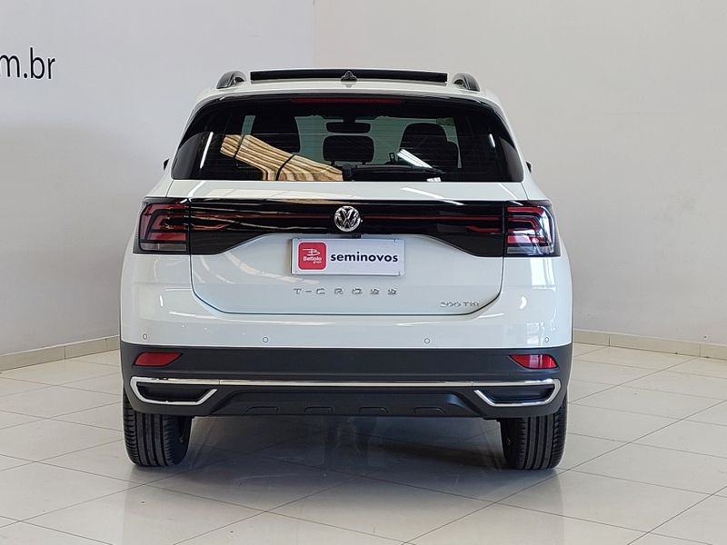 Volkswagen T-CROSS 1.0 200 TSI TOTAL FLEX COMFORTLINE AUTOMÁTICO 2020/2021 BETIOLO NOVOS E SEMINOVOS LAJEADO / Carros no Vale