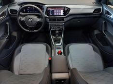 Volkswagen T-CROSS 1.0 200 TSI TOTAL FLEX COMFORTLINE AUTOMÁTICO 2020/2021 BETIOLO NOVOS E SEMINOVOS LAJEADO / Carros no Vale