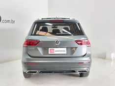 Volkswagen TIGUAN 1.4 250 TSI TOTAL FLEX ALLSPACE COMFORTLINE TIPTRONIC 2019/2019 BETIOLO NOVOS E SEMINOVOS LAJEADO / Carros no Vale