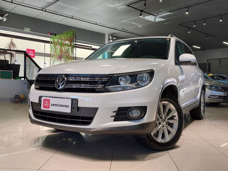 Volkswagen TIGUAN 2.0 TSI 16V TURBO GASOLINA 4P TIPTRONIC 2014/2015 BETIOLO NOVOS E SEMINOVOS LAJEADO / Carros no Vale