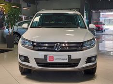 Volkswagen TIGUAN 2.0 TSI 16V TURBO GASOLINA 4P TIPTRONIC 2014/2015 BETIOLO NOVOS E SEMINOVOS LAJEADO / Carros no Vale