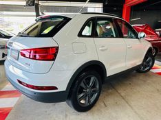 Audi Q3 1.4 TFSI AMBIENTE GASOLINA 4P S TRONIC 2015/2016 CASTELLAN E TOMAZONI MOTORS CAXIAS DO SUL / Carros no Vale