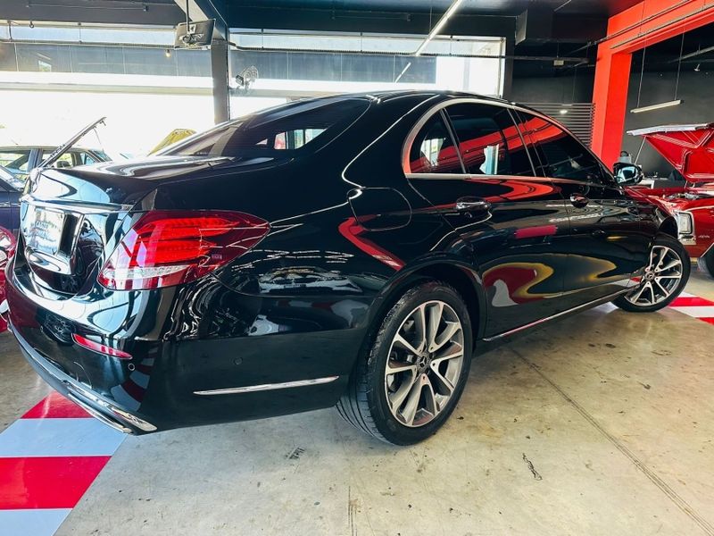 Mercedes-Benz E 300 2.0 CGI GASOLINA EXCLUSIVE 9G-TRONIC 2019/2019 CASTELLAN E TOMAZONI MOTORS CAXIAS DO SUL / Carros no Vale