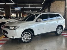 Mitsubishi OUTLANDER 2.0 16V GASOLINA 4P AUTOMÁTICO 2014/2014 CASTELLAN E TOMAZONI MOTORS CAXIAS DO SUL / Carros no Vale