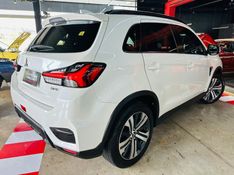 Mitsubishi OUTLANDER SPORT 2.0 MIVEC FLEX HPE AUTOMÁTICO 2021/2022 CASTELLAN E TOMAZONI MOTORS CAXIAS DO SUL / Carros no Vale