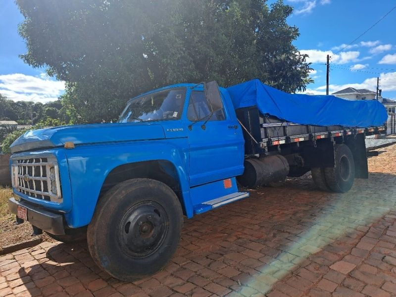 Ford F-11000 2p Carroceria 1986/1986 CAMINHÕES & CAMIONETAS PASSO FUNDO / Carros no Vale