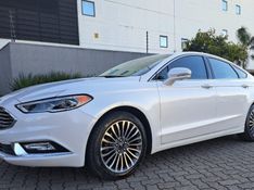 Ford FUSION 2.0 TITANIUM AWD 16V GASOLINA 4P AUTOMÁTICO 2017/2017 CAMINHÕES & CAMIONETAS PASSO FUNDO / Carros no Vale