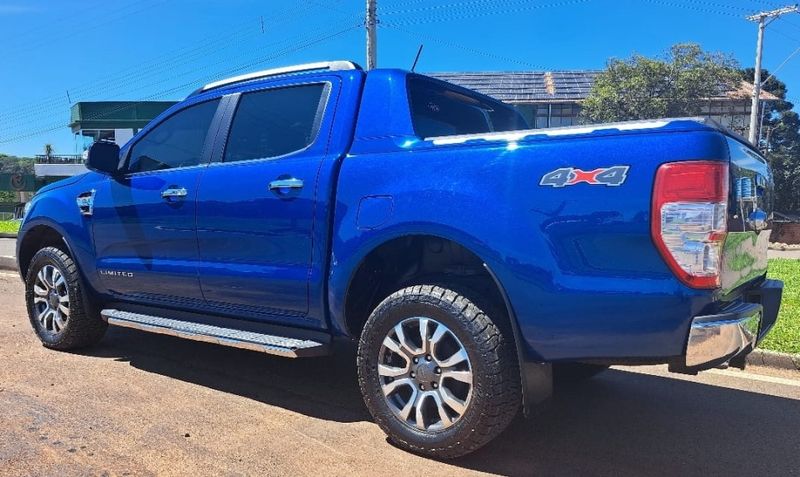 Ford RANGER 3.2 LIMITED 4X4 CD 20V DIESEL 4P AUTOMÁTICO 2019/2020 CAMINHÕES & CAMIONETAS PASSO FUNDO / Carros no Vale