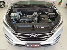 Hyundai TUCSON 1.6 16V T-GDI GASOLINA GLS ECOSHIFT 2017/2018 ADVANT AUTOMÓVEIS CAXIAS DO SUL / Carros no Vale