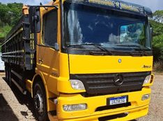 Mercedes-Benz Atego 2425 3-Eixos 2p 2011/2011 CAMINHÕES & CAMIONETAS PASSO FUNDO / Carros no Vale