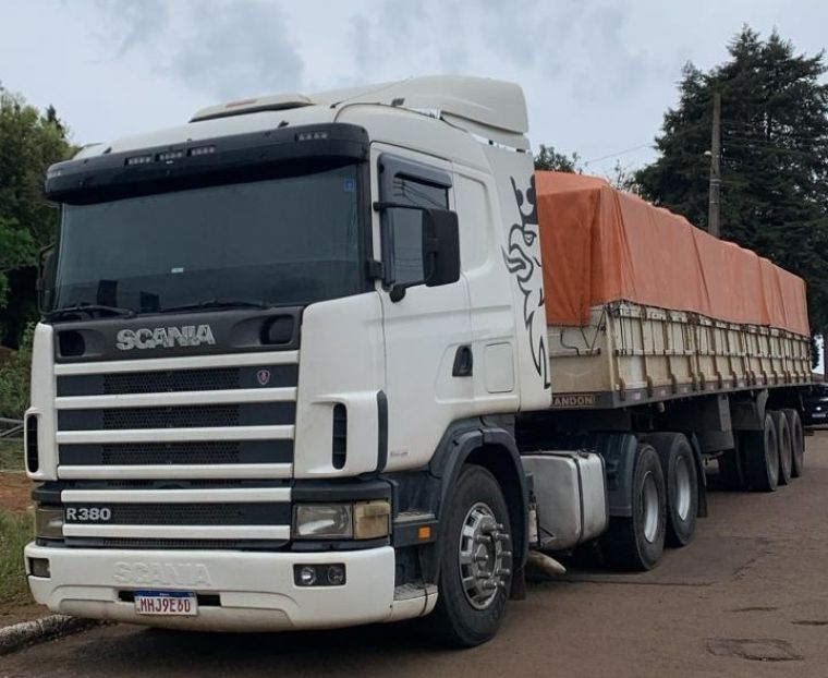 Scania 114 R-114 GA 380 6×2 NZ 3-Eixos 2p 2005/2006 CAMINHÕES & CAMIONETAS PASSO FUNDO / Carros no Vale