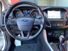 Ford Focus Sedan I/ SE AT 2.0SC 2016/2017 ENZO MULTIMARCAS CAXIAS DO SUL / Carros no Vale