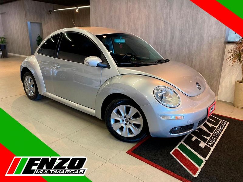 Volkswagen New Beetle New Beetle 2.0 Manual 2006/2007 ENZO MULTIMARCAS CAXIAS DO SUL / Carros no Vale