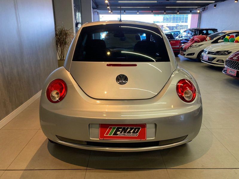 Volkswagen New Beetle New Beetle 2.0 Manual 2006/2007 ENZO MULTIMARCAS CAXIAS DO SUL / Carros no Vale