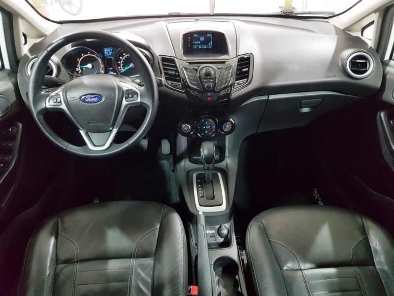 Ford FIESTA 1.6 TITANIUM HATCH 16V FLEX 4P POWERSHIFT 2014/2015 ADVANT AUTOMÓVEIS CAXIAS DO SUL / Carros no Vale