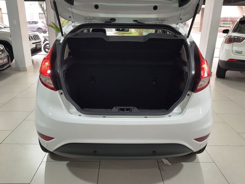 Ford FIESTA 1.6 TITANIUM HATCH 16V FLEX 4P POWERSHIFT 2014/2015 ADVANT AUTOMÓVEIS CAXIAS DO SUL / Carros no Vale