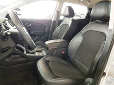 Hyundai IX35 2.0 MPFI GL 16V FLEX 4P AUTOMÁTICO 2017/2018 ADVANT AUTOMÓVEIS CAXIAS DO SUL / Carros no Vale