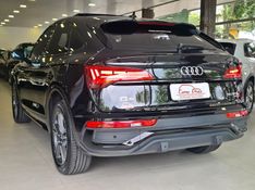 Audi Q5 2.0 55 TFSIE PHEV SPORTBACK PERFORMANCE BLACK QUATTRO S TRONIC 2022/2023 CARRO DEZ NOVO HAMBURGO / Carros no Vale