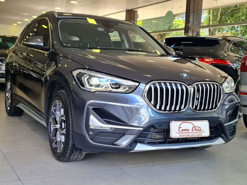 BMW X1 2.0 16V TURBO ACTIVEFLEX SDRIVE20I X-LINE 4P AUTOMÁTICO 2019/2020 CARRO DEZ NOVO HAMBURGO / Carros no Vale