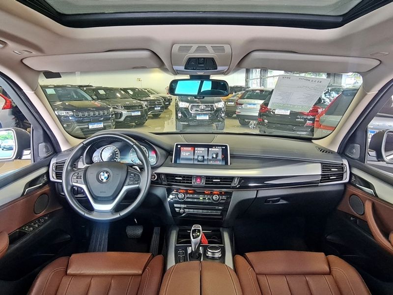 BMW X5 3.0 4X4 30D I6 TURBO DIESEL 4P AUTOMÁTICO 2018/2018 CARRO DEZ NOVO HAMBURGO / Carros no Vale