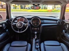 Mini COOPER 1.5 12V TURBO GASOLINA 2P AUTOMÁTICO 2017/2018 CARRO DEZ NOVO HAMBURGO / Carros no Vale