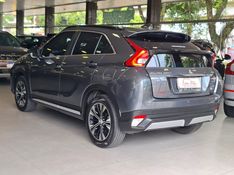 Mitsubishi ECLIPSE CROSS 1.5 MIVEC TURBO GASOLINA HPE CVT 2021/2022 CARRO DEZ NOVO HAMBURGO / Carros no Vale