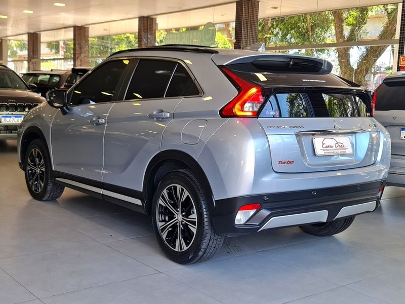 Mitsubishi ECLIPSE CROSS 1.5 MIVEC TURBO GASOLINA HPE-S CVT 2021/2022 CARRO DEZ NOVO HAMBURGO / Carros no Vale