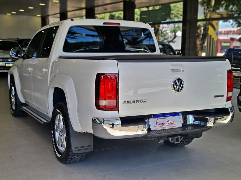 Volkswagen AMAROK 2.0 HIGHLINE 4X4 CD 16V TURBO INTERCOOLER DIESEL 4P AUTOMÁTICO 2019/2019 CARRO DEZ NOVO HAMBURGO / Carros no Vale