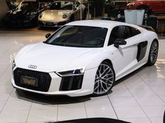 Audi R8 5.2 FSI COUPE PLUS QUATTRO V10 40V GASOLINA 2P S TRONIC 2017/2018 VIA BELLA VEÍCULOS ESPECIAIS CAXIAS DO SUL / Carros no Vale