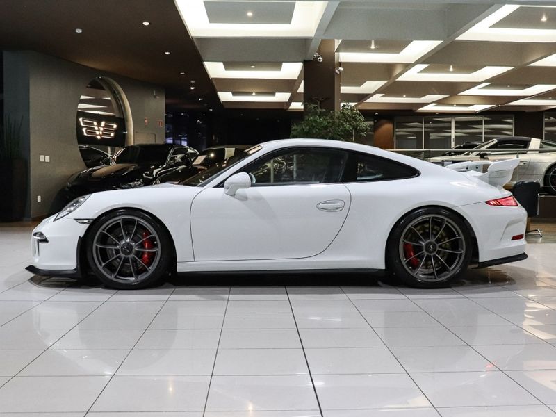 Porsche 911 3.8 GT3 6 CILINDROS 24V GASOLINA 2P AUTOMÁTICO 2014/2014 VIA BELLA VEÍCULOS ESPECIAIS CAXIAS DO SUL / Carros no Vale