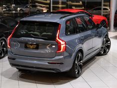 Volvo XC90 2.0 T8 RECHARGE ULTIMATE DARK AWD GEARTRONIC 2022/2023 VIA BELLA VEÍCULOS ESPECIAIS CAXIAS DO SUL / Carros no Vale