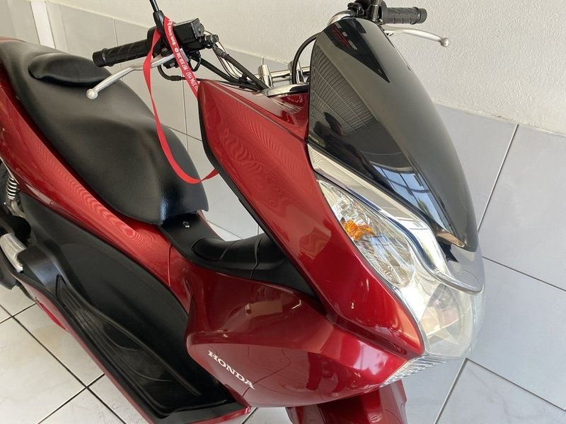 Honda PCX 150 CVT 2014 SÓ MOTOS E AUTOMÓVEIS SANTA CRUZ DO SUL / Carros no Vale