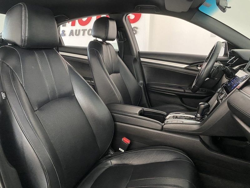 Honda CIVIC SEDAN EXL 2.0 CVT 2019 SÓ MOTOS E AUTOMÓVEIS SANTA CRUZ DO SUL / Carros no Vale