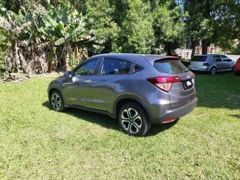 Honda HR-V TOURING 1.8 2018 GRASSI VEÍCULOS LAJEADO / Carros no Vale