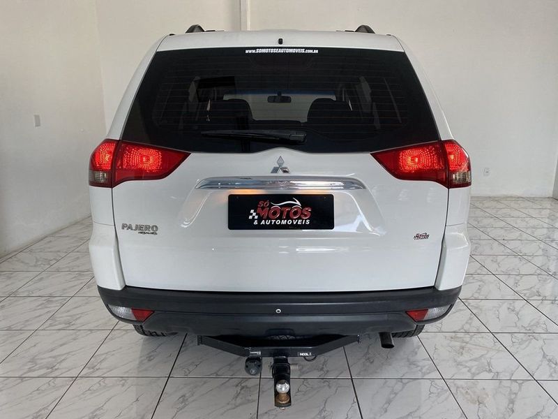 Mitsubishi PAJERO 3.2 TURBO INTERCOOLER 4×4 2016 SÓ MOTOS E AUTOMÓVEIS SANTA CRUZ DO SUL / Carros no Vale