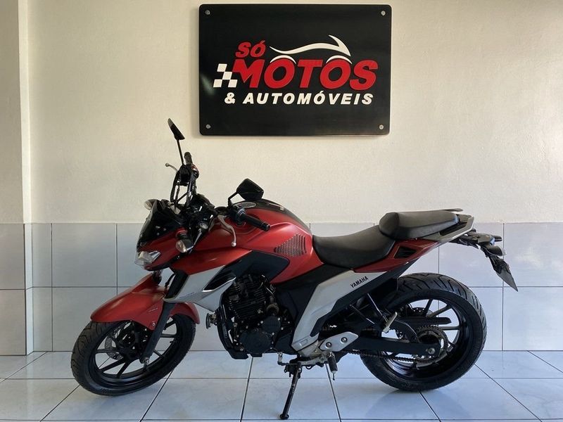 Yamaha FAZER 250 2018 SÓ MOTOS E AUTOMÓVEIS SANTA CRUZ DO SUL / Carros no Vale